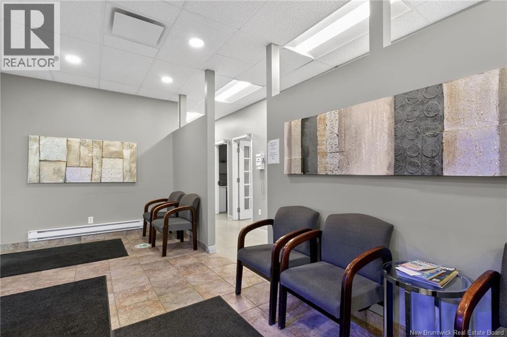 710 Elmwood, Moncton, New Brunswick  E1A 2X7 - Photo 17 - NB135535