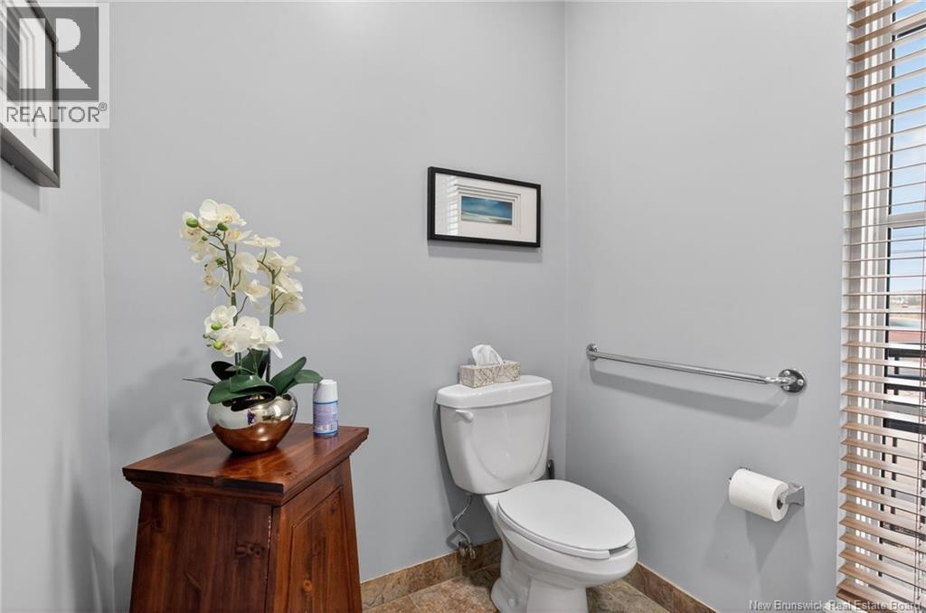 710 Elmwood, Moncton, New Brunswick  E1A 2X7 - Photo 20 - NB135535