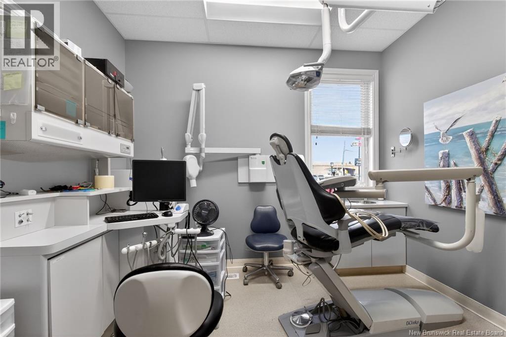 710 Elmwood, Moncton, New Brunswick  E1A 2X7 - Photo 21 - NB135535