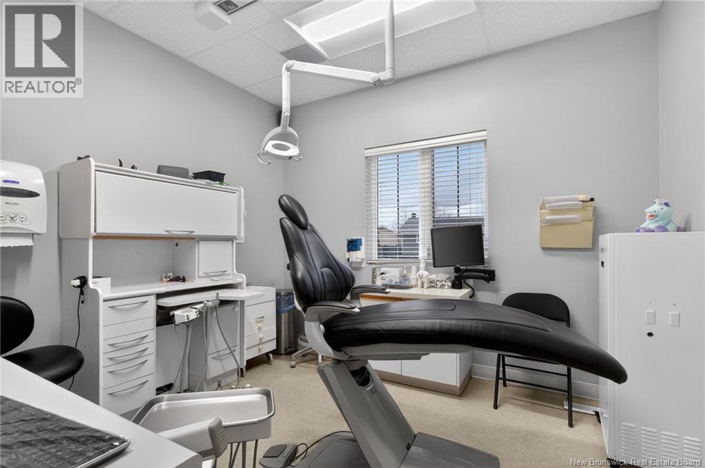 710 Elmwood, Moncton, New Brunswick  E1A 2X7 - Photo 24 - NB135535