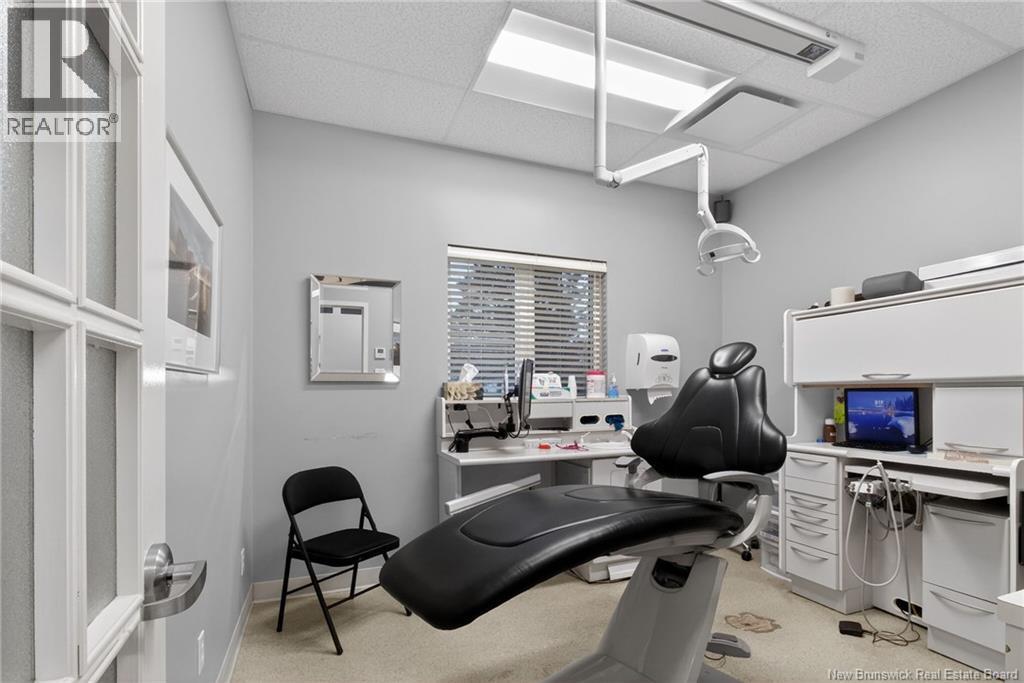 710 Elmwood, Moncton, New Brunswick  E1A 2X7 - Photo 31 - NB135535