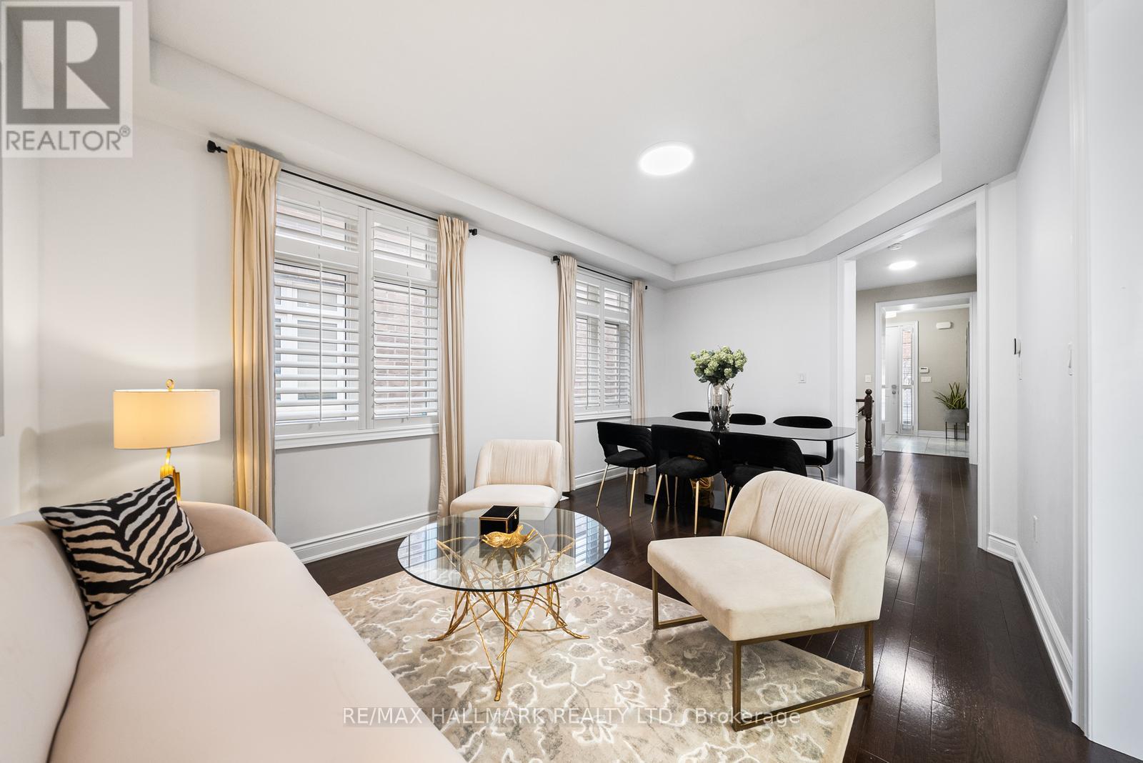 317 Oberfrick Avenue, Vaughan (Patterson), Ontario  L6A 0R5 - Photo 11 - N12912984