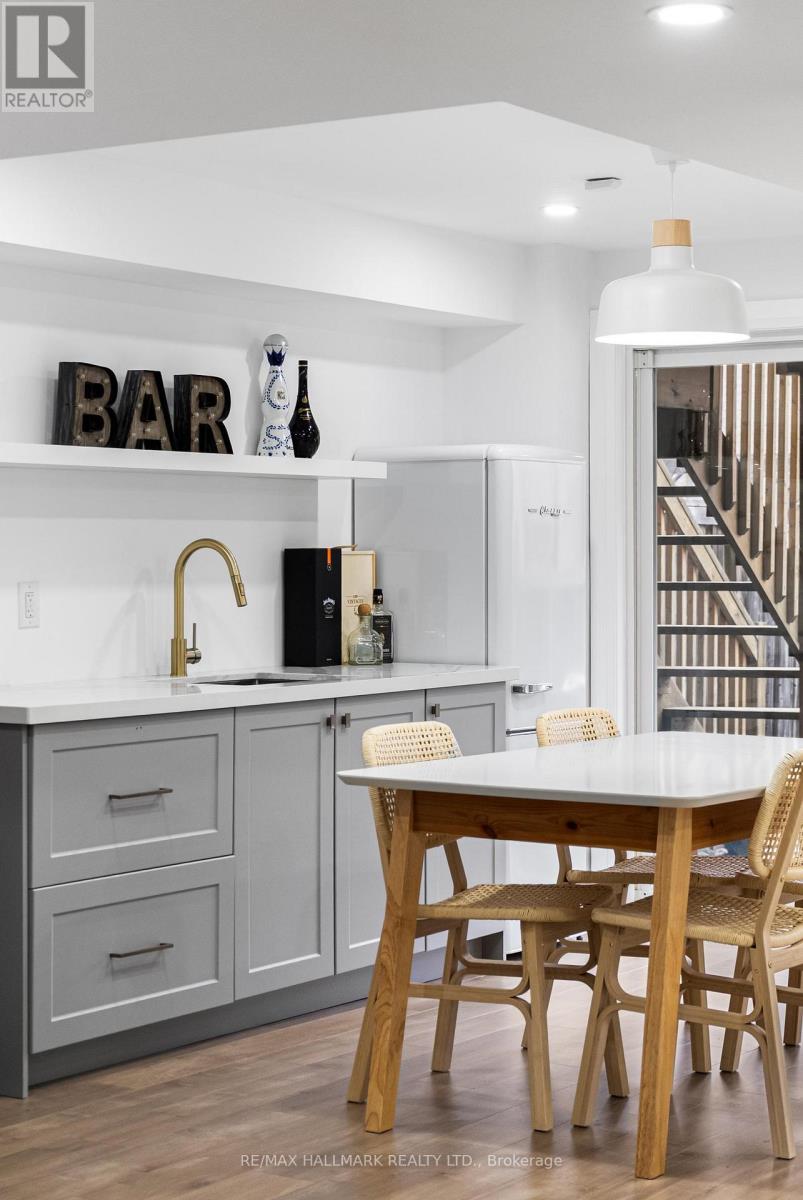 317 Oberfrick Avenue, Vaughan (Patterson), Ontario  L6A 0R5 - Photo 39 - N12912984