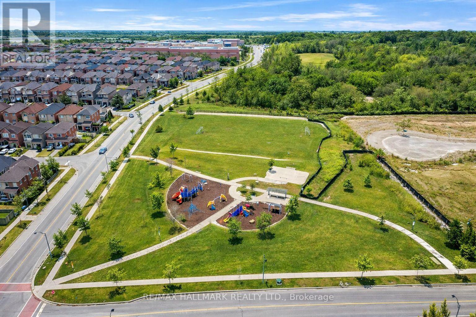 317 Oberfrick Avenue, Vaughan (Patterson), Ontario  L6A 0R5 - Photo 46 - N12912984