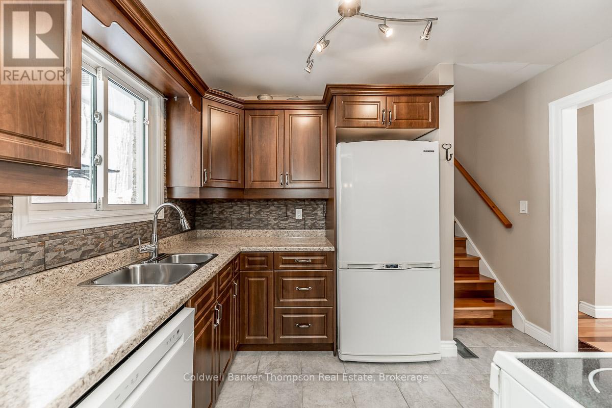 392 Indian Trail, Huntsville, Ontario  P1H 1Y9 - Photo 13 - X12912996