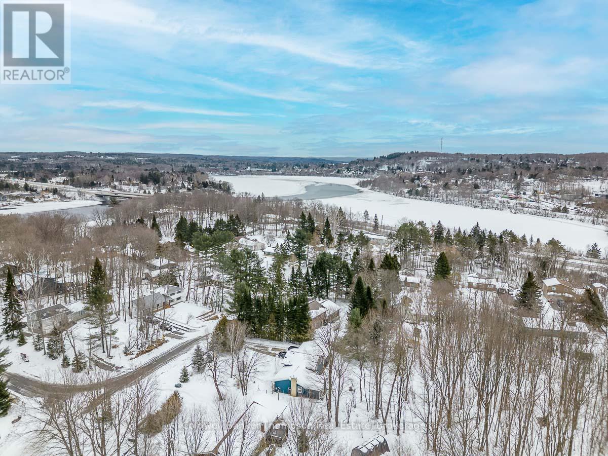 392 Indian Trail, Huntsville, Ontario  P1H 1Y9 - Photo 47 - X12912996