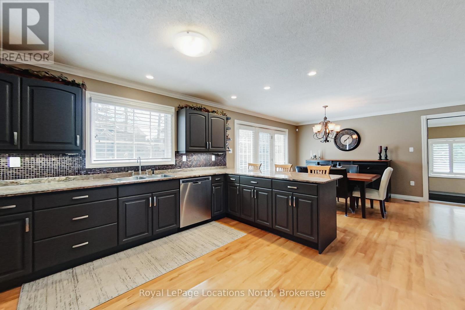 110 Liisa's Lane, Blue Mountains, Ontario  L9Y 0M3 - Photo 11 - X12913010