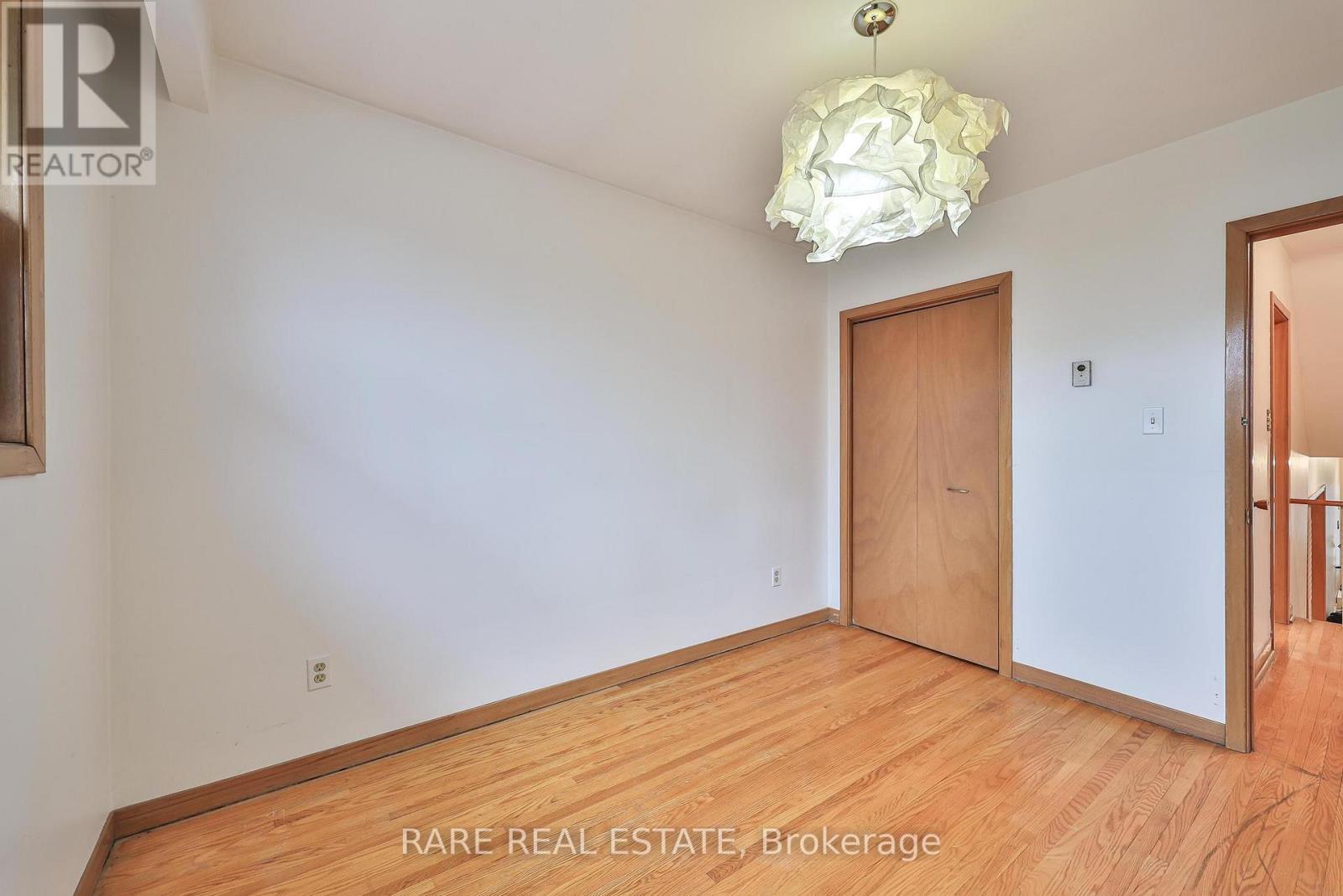 2348 Denise Road, Mississauga, Ontario  L4X 1J4 - Photo 25 - W12913000