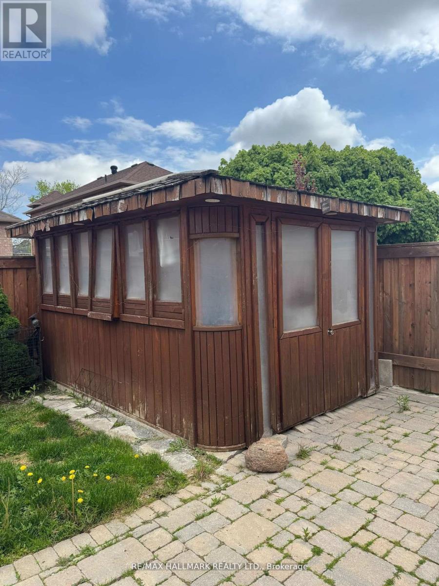 203 Landsbridge Street, Caledon, Ontario  L7E 2J6 - Photo 39 - W12913006