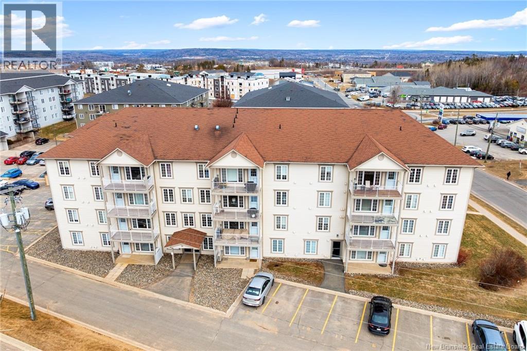 35 Lian Street Unit# 3, Fredericton, New Brunswick  E3C 0A8 - Photo 2 - NB135584