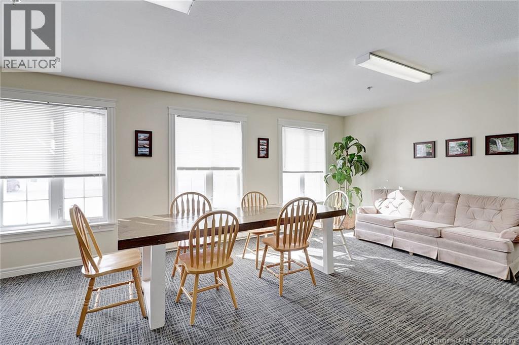 35 Lian Street Unit# 3, Fredericton, New Brunswick  E3C 0A8 - Photo 34 - NB135584