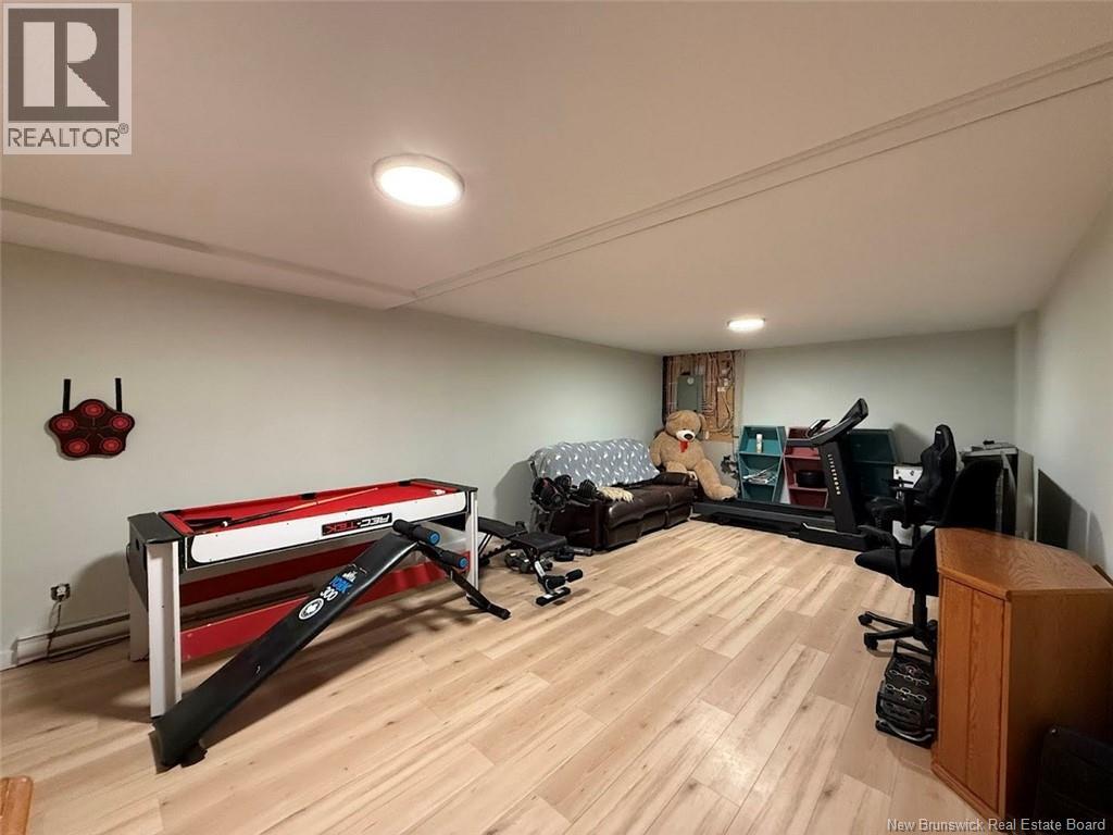 8 Des Plaines Avenue, Edmundston, New Brunswick  E3V 4X4 - Photo 10 - NB135499