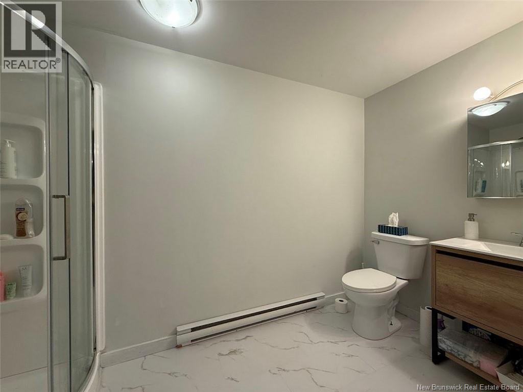 8 Des Plaines Avenue, Edmundston, New Brunswick  E3V 4X4 - Photo 14 - NB135499