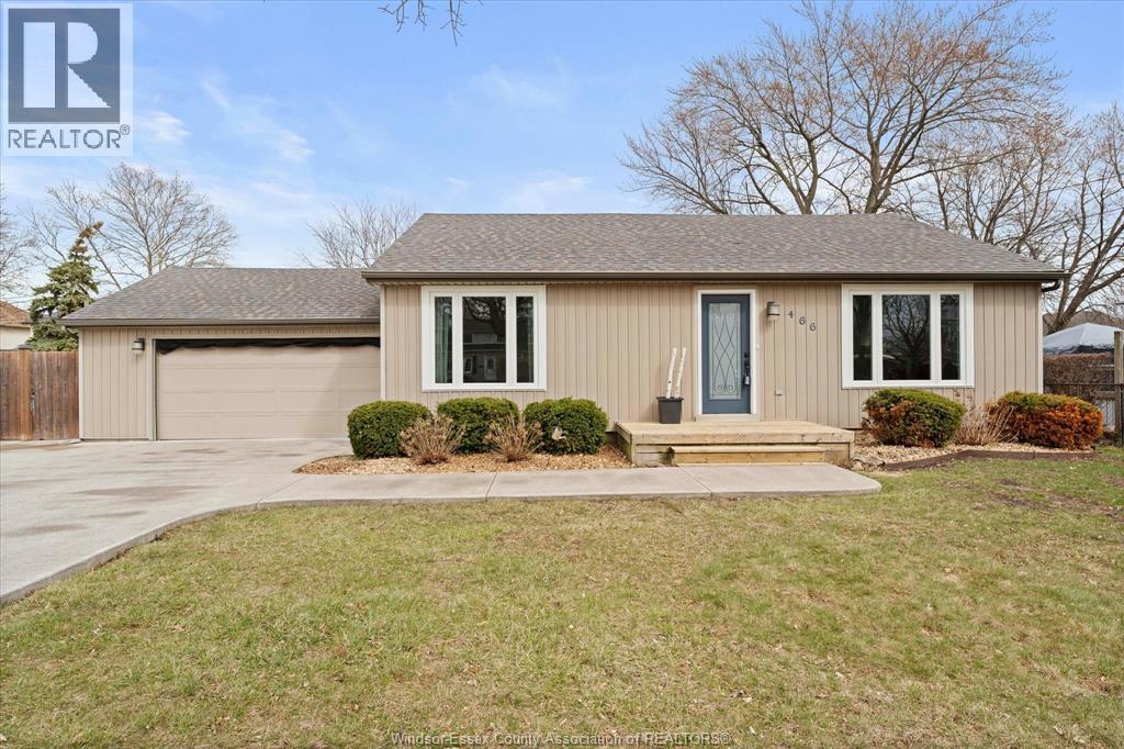 MLS# 26006043: 466 St. Pierre, Tecumseh, Canada