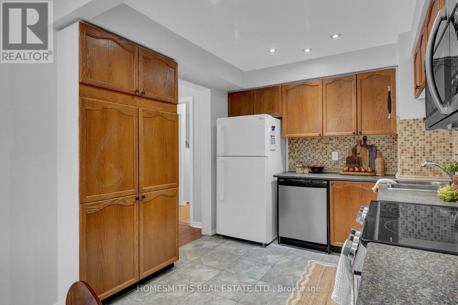 787 Bennett Crescent, Oshawa, Ontario L1K 1T7 - Photo 13 - E12913030