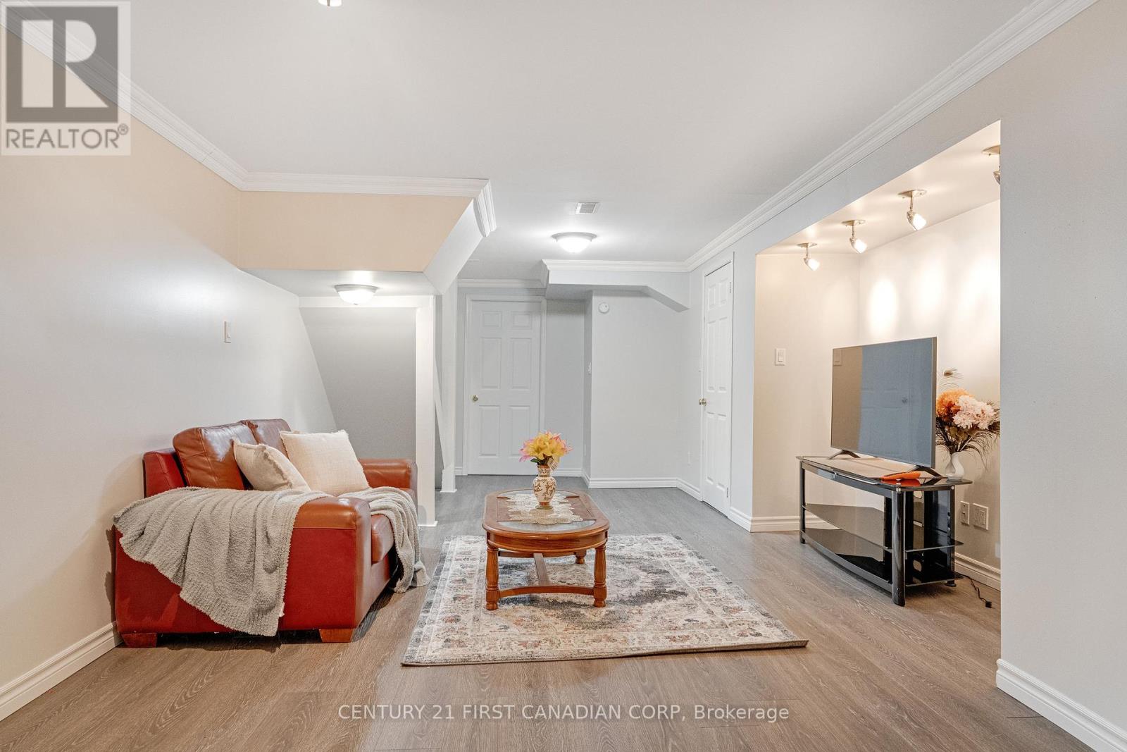 15 Mohican Drive, Woodstock, Ontario  N4T 1H4 - Photo 34 - X12913040