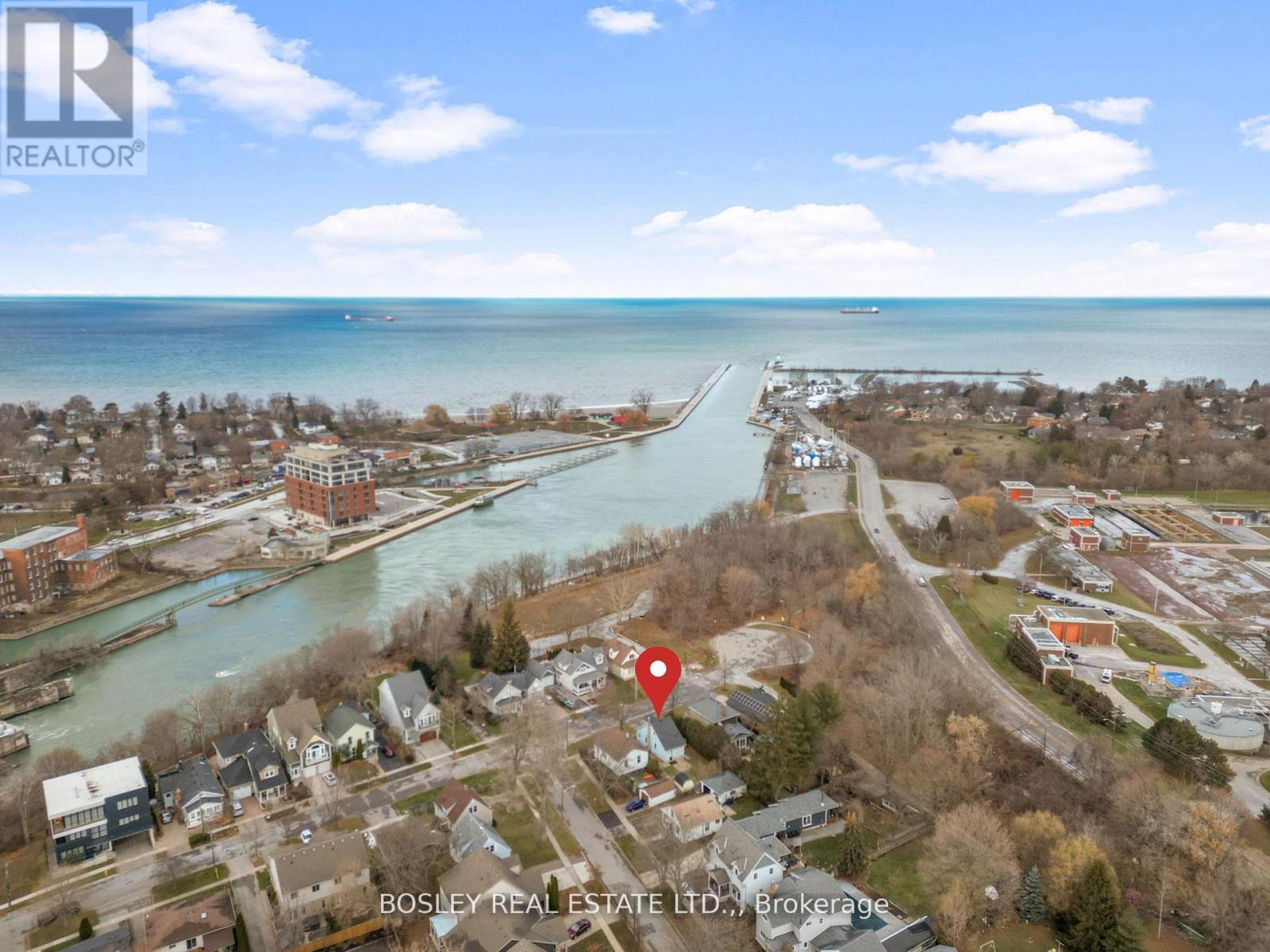 18 Michigan Avenue, St. Catharines, Ontario  L2N 4G8 - Photo 2 - X12849926