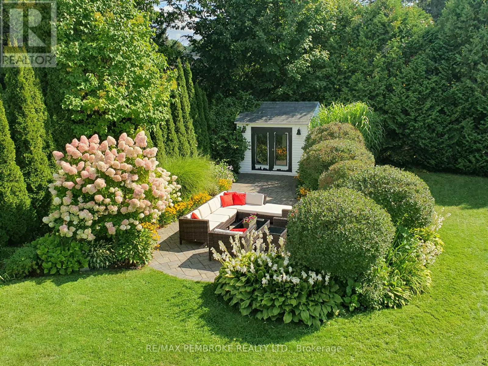 216 Metcalfe Street, Pembroke, Ontario  K8A 2V7 - Photo 28 - X12913018