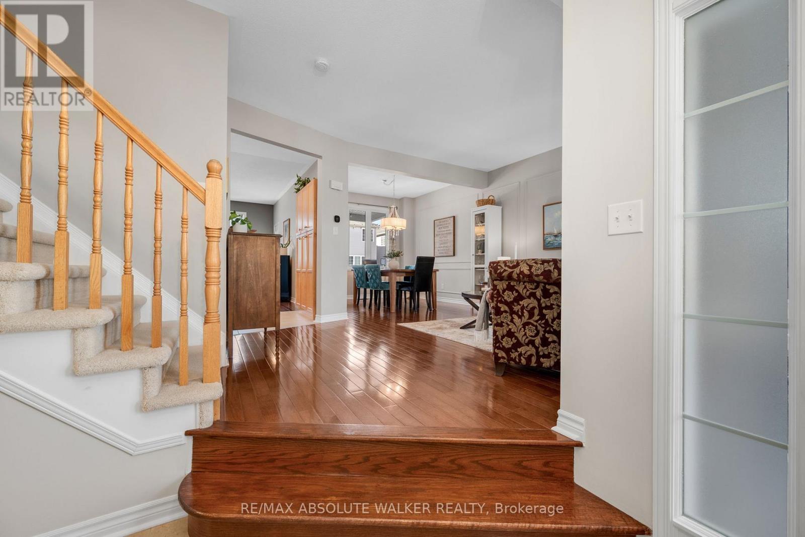 169 Streamside Crescent, Ottawa, Ontario  K2W 0A8 - Photo 10 - X12913034