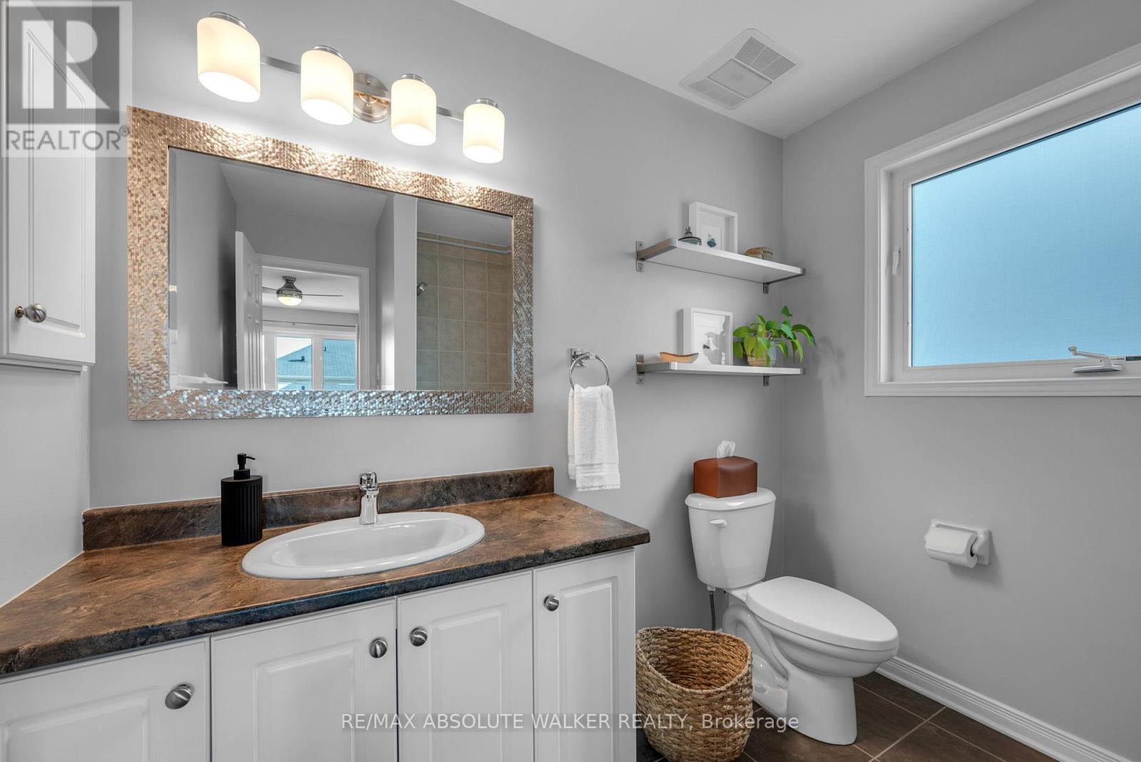 169 Streamside Crescent, Ottawa, Ontario  K2W 0A8 - Photo 29 - X12913034