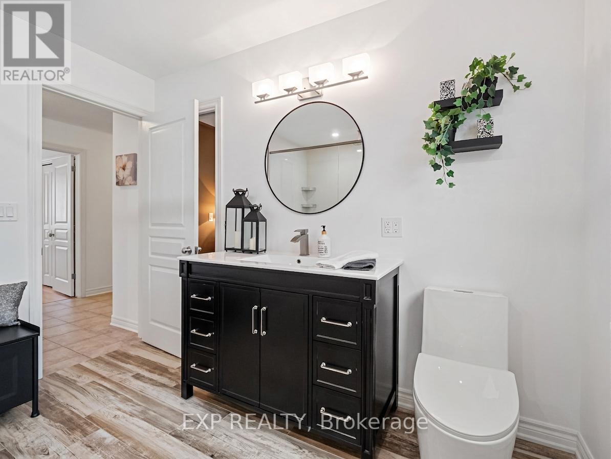 7090 Julie Drive, Niagara Falls, Ontario  L2H 3L4 - Photo 22 - X12913024