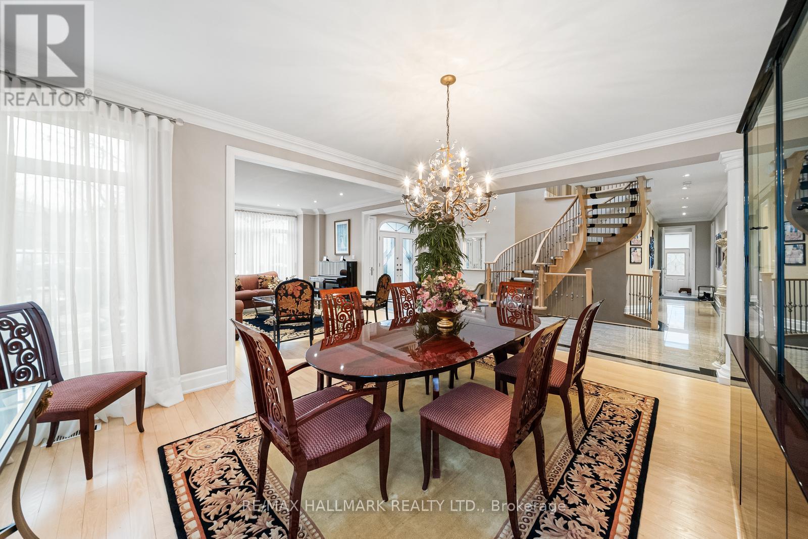 51 Bowan Court, Toronto, Ontario  M2K 3A7 - Photo 10 - C12913022