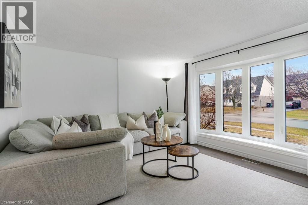 872 Elgin Street N, Cambridge, Ontario  N1R 8C2 - Photo 3 - 40813572