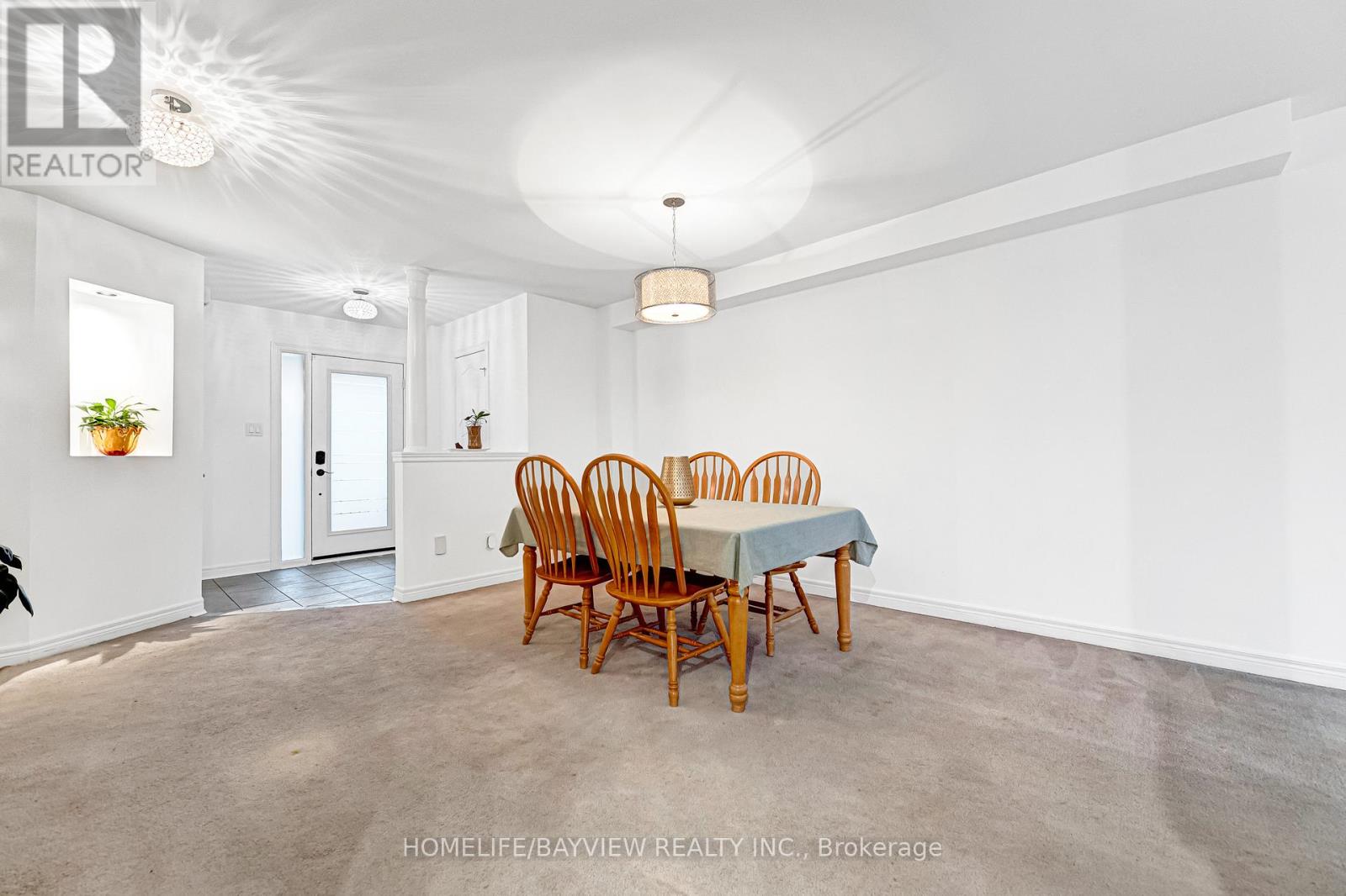 515 Rourke Place, Newmarket, Ontario  L3Y 8S9 - Photo 10 - N12913020