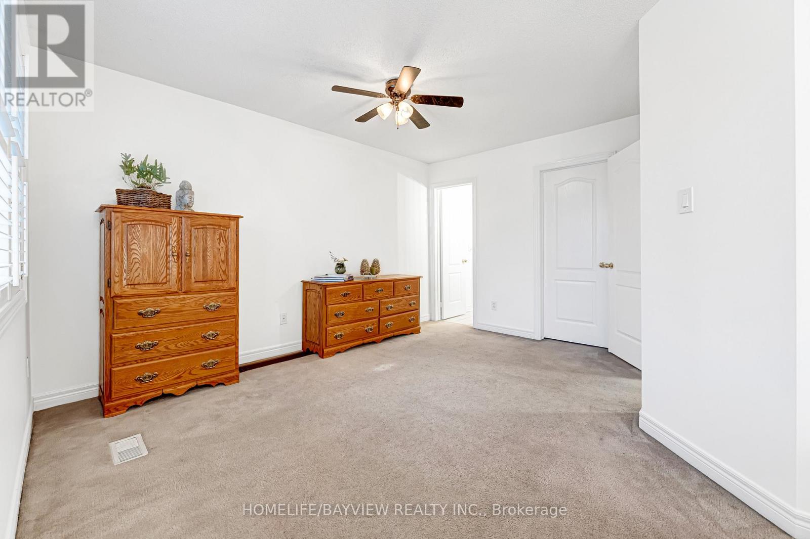 515 Rourke Place, Newmarket, Ontario  L3Y 8S9 - Photo 36 - N12913020