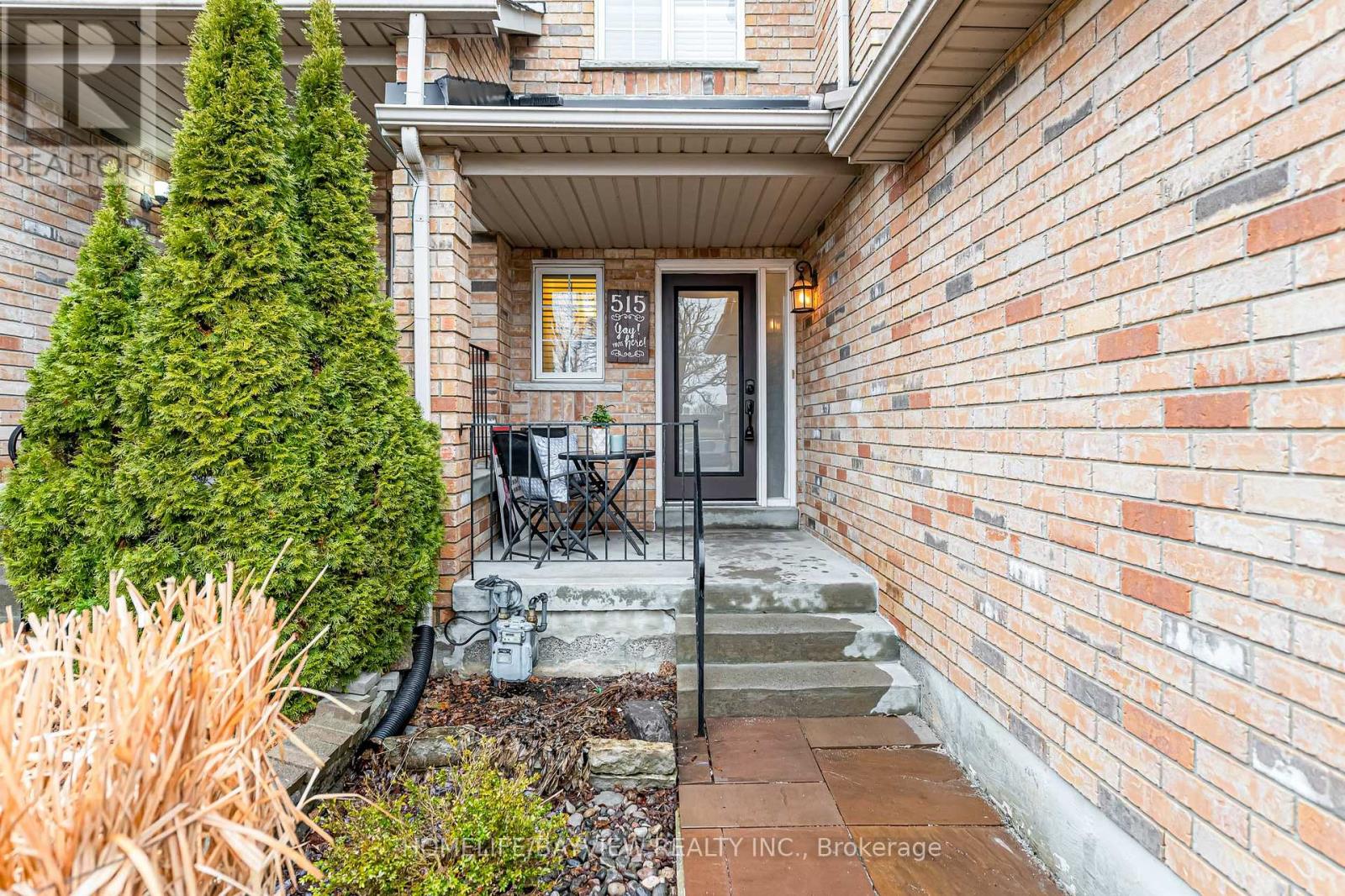 515 Rourke Place, Newmarket, Ontario  L3Y 8S9 - Photo 4 - N12913020