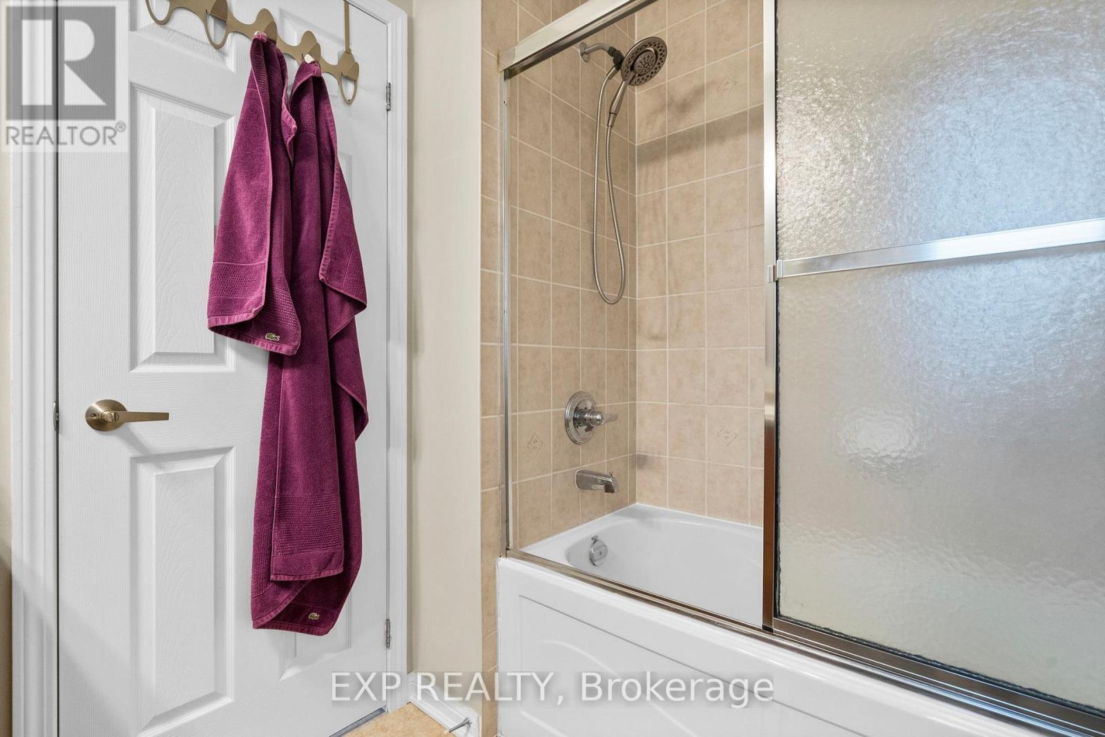 50 Murray Wilson Drive, Markham, Ontario  L6B 0R2 - Photo 14 - N12913042