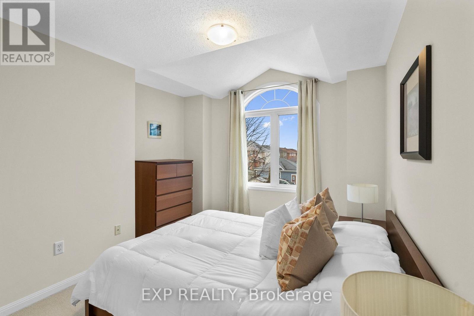 50 Murray Wilson Drive, Markham, Ontario  L6B 0R2 - Photo 16 - N12913042