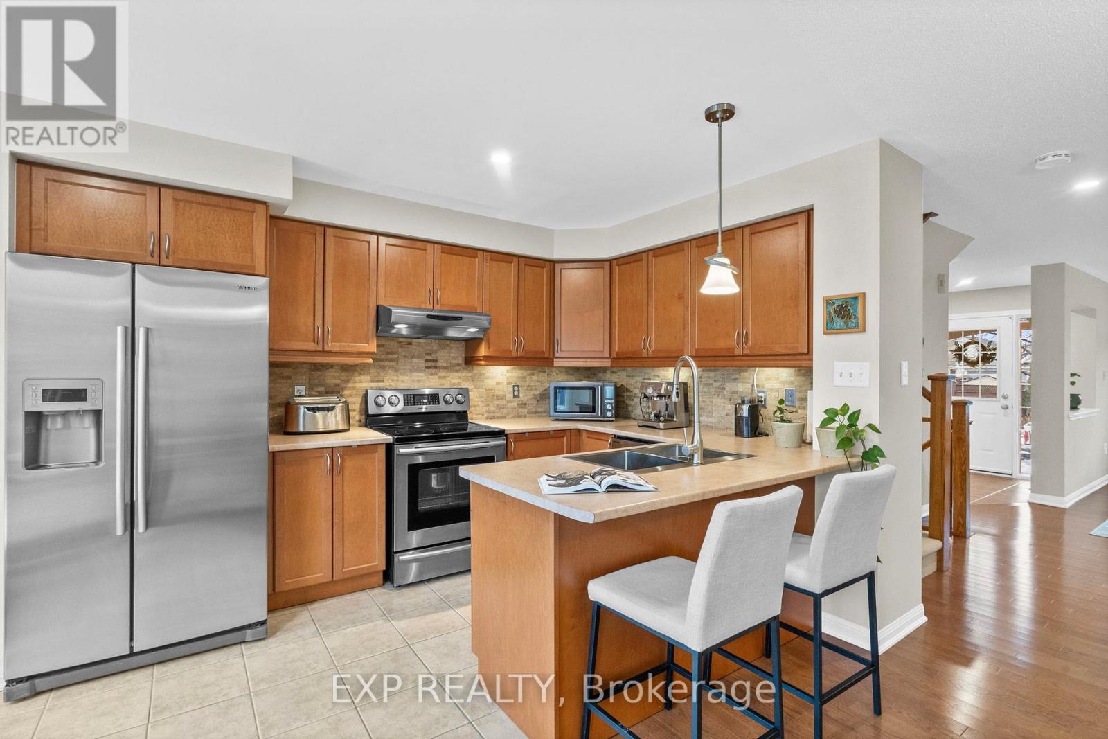 50 Murray Wilson Drive, Markham, Ontario  L6B 0R2 - Photo 6 - N12913042