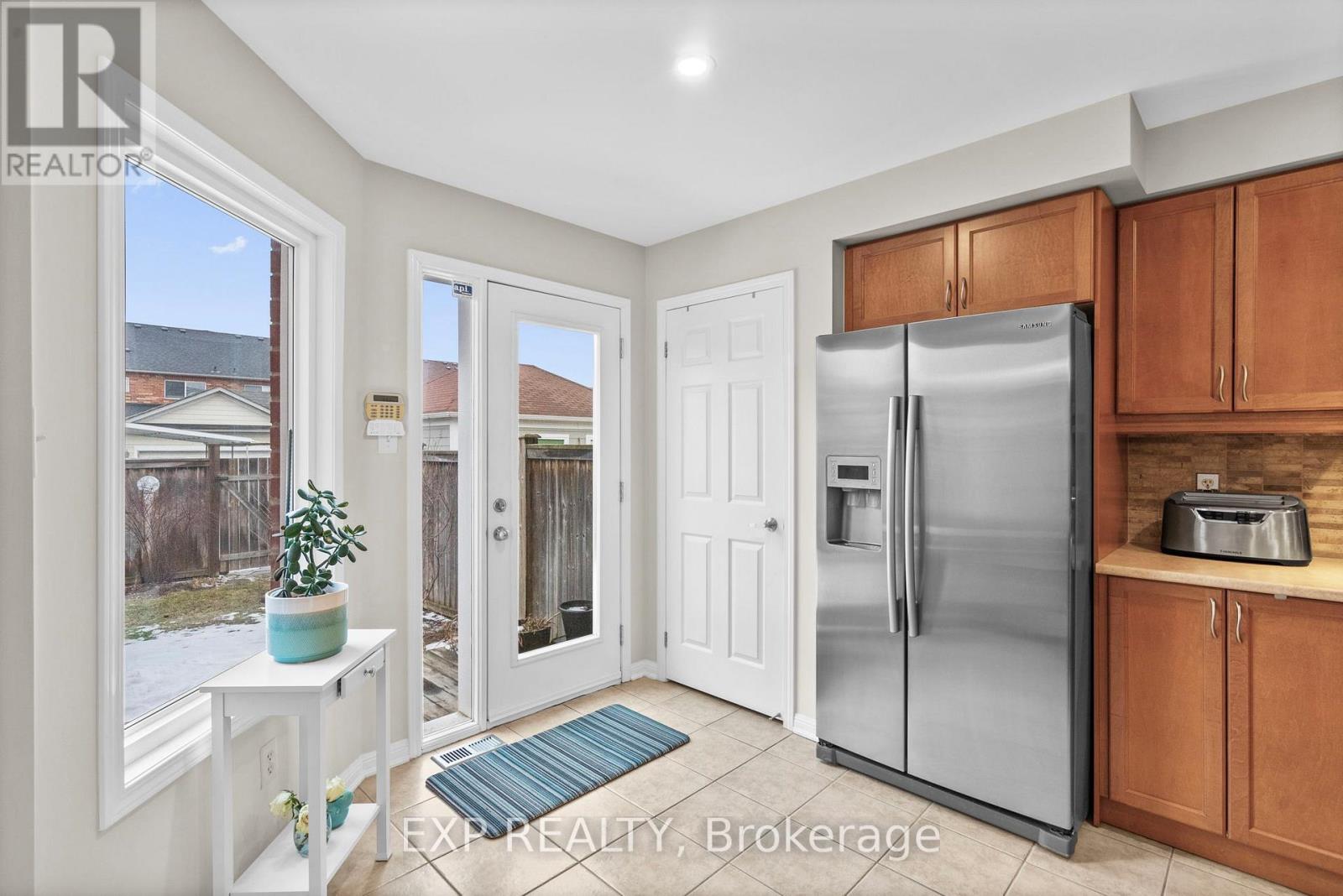 50 Murray Wilson Drive, Markham, Ontario  L6B 0R2 - Photo 8 - N12913042