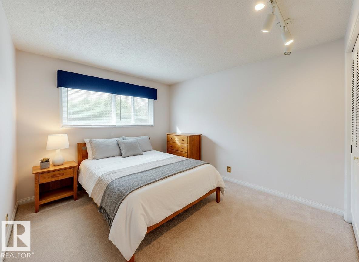 11 Woodlake Road, Sherwood Park, Alberta  T8A 4B3 - Photo 11 - E4477959