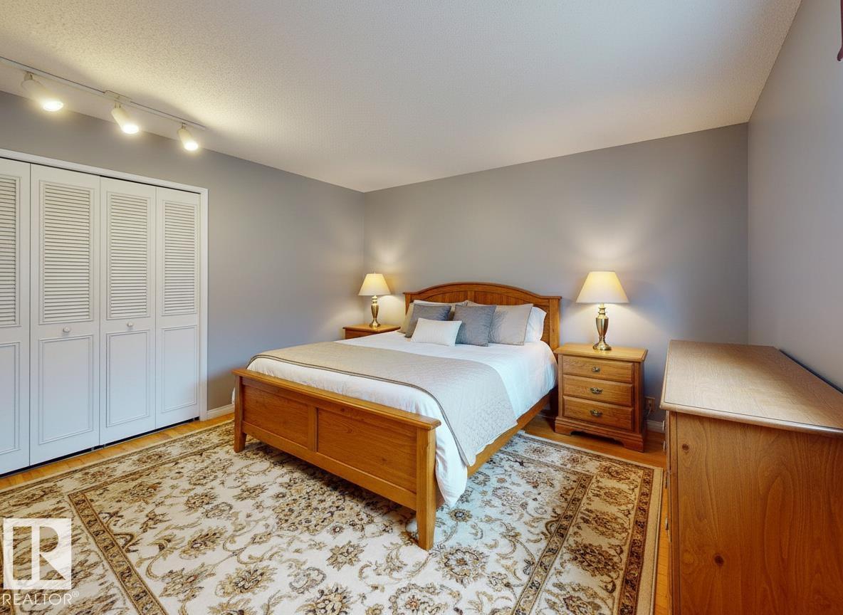 11 Woodlake Road, Sherwood Park, Alberta  T8A 4B3 - Photo 8 - E4477959