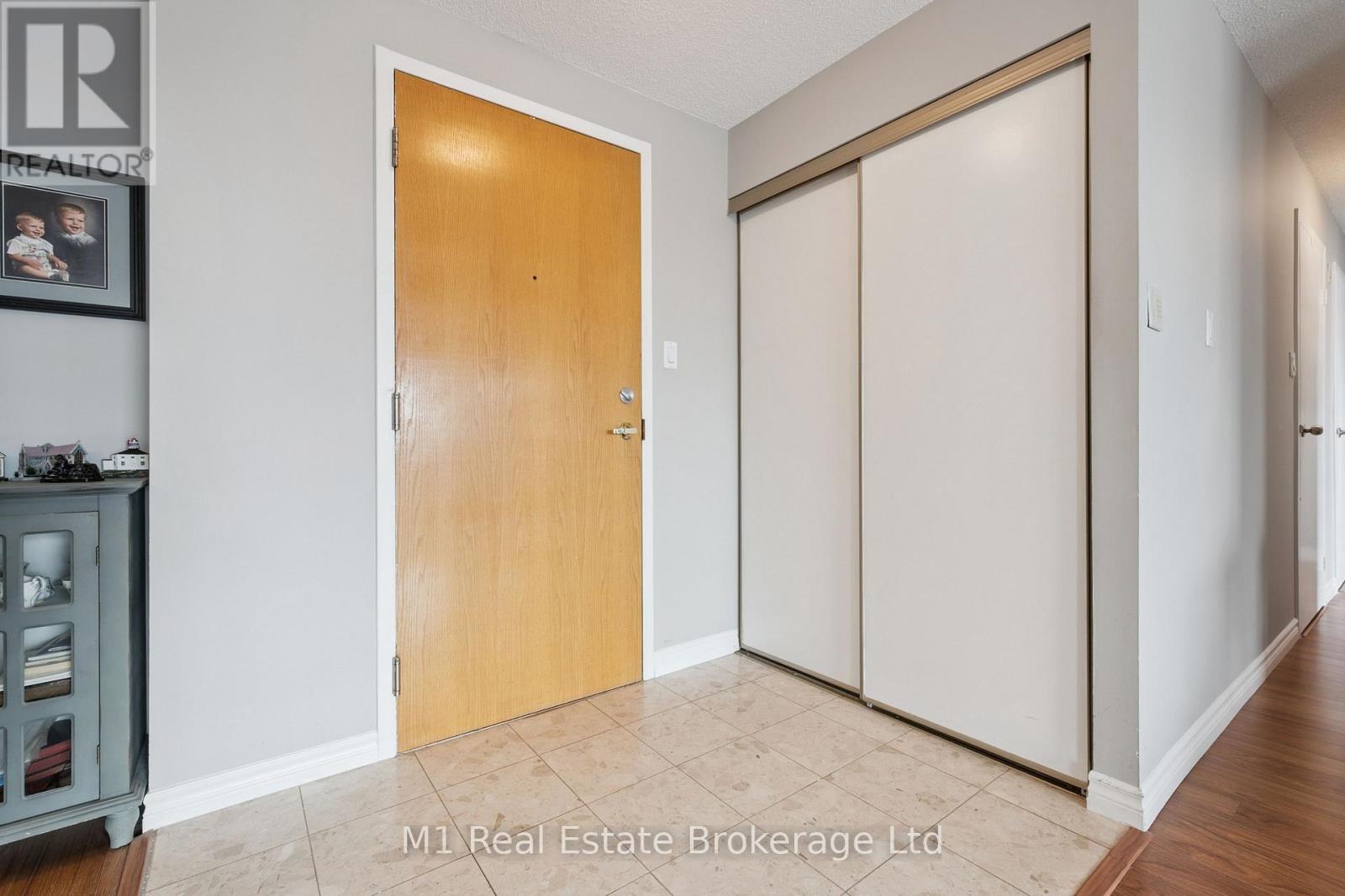 Ph2 - 55 Blue Springs Drive, Waterloo, Ontario N2J 4T3 - Photo 12 - X12913032