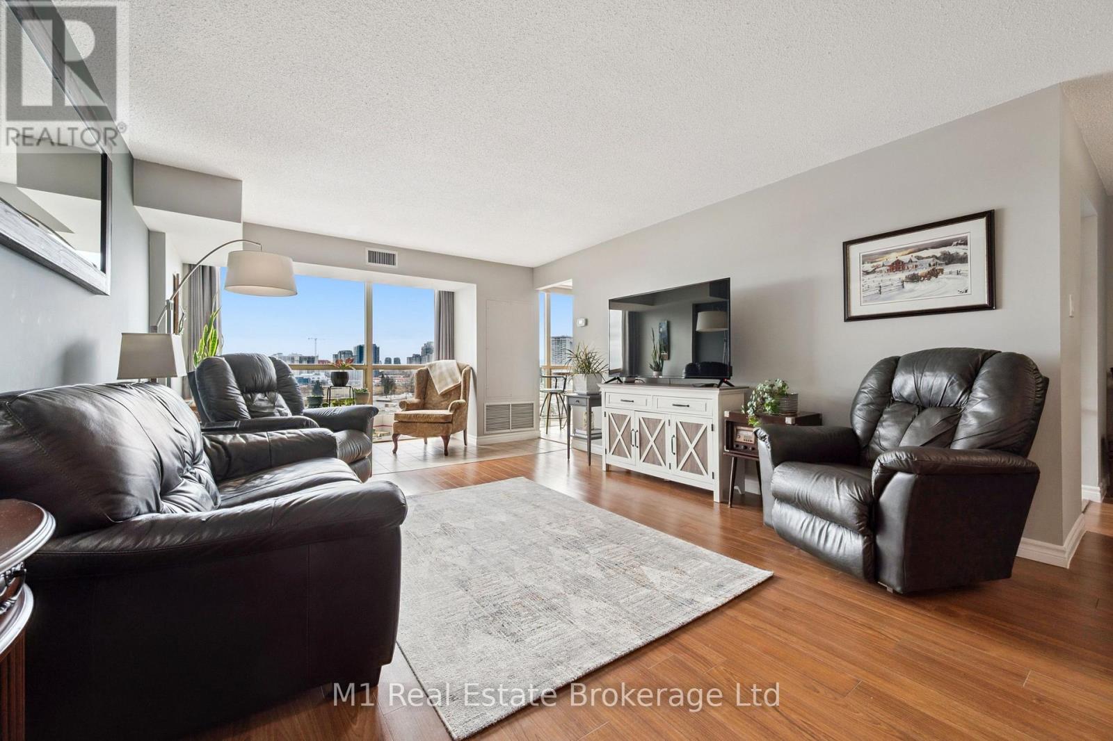 Ph2 - 55 Blue Springs Drive, Waterloo, Ontario N2J 4T3 - Photo 15 - X12913032