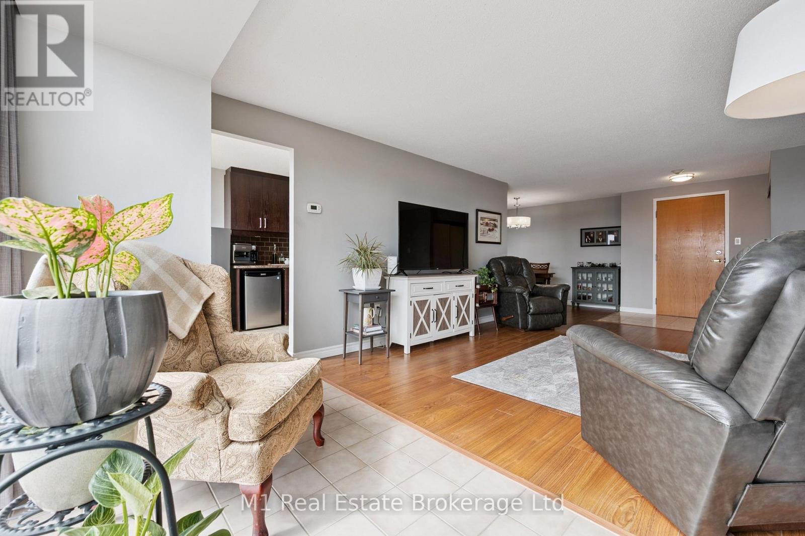 Ph2 - 55 Blue Springs Drive, Waterloo, Ontario N2J 4T3 - Photo 19 - X12913032