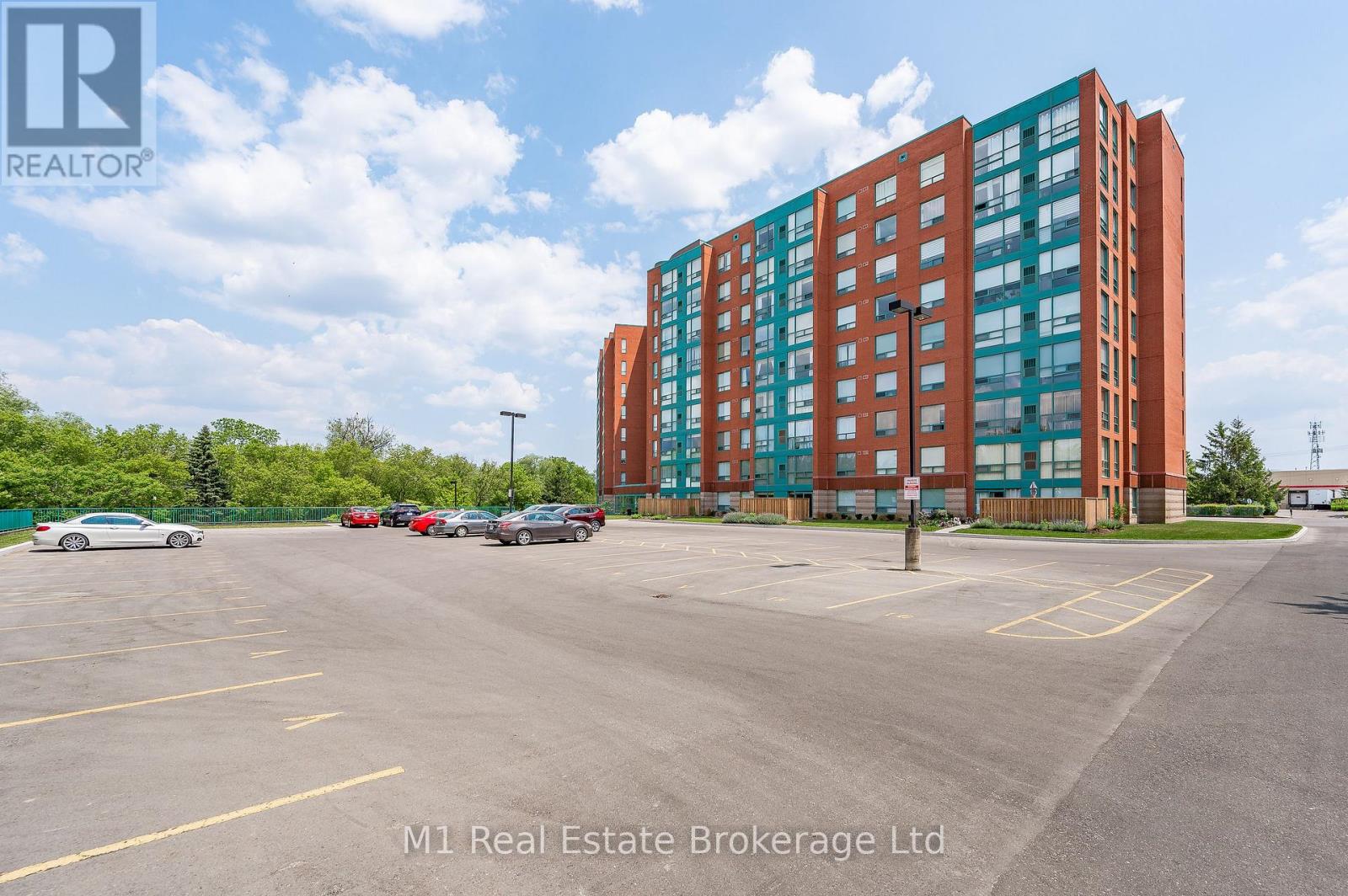 Ph2 - 55 Blue Springs Drive, Waterloo, Ontario N2J 4T3 - Photo 47 - X12913032