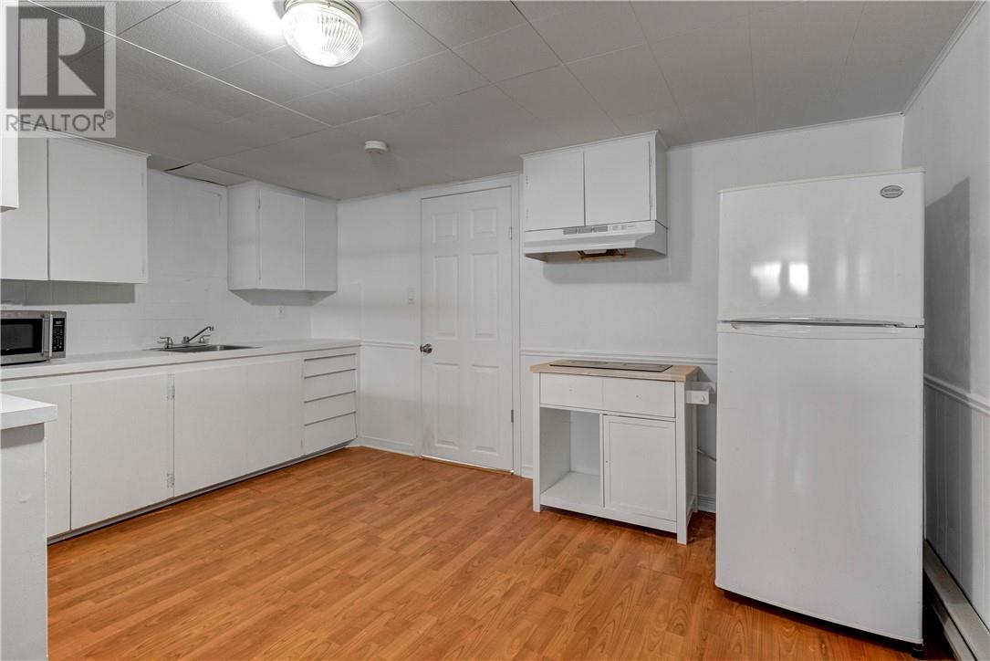 1781 Madison Avenue, Greater Sudbury, Ontario  P3A 2P1 - Photo 19 - 2126896