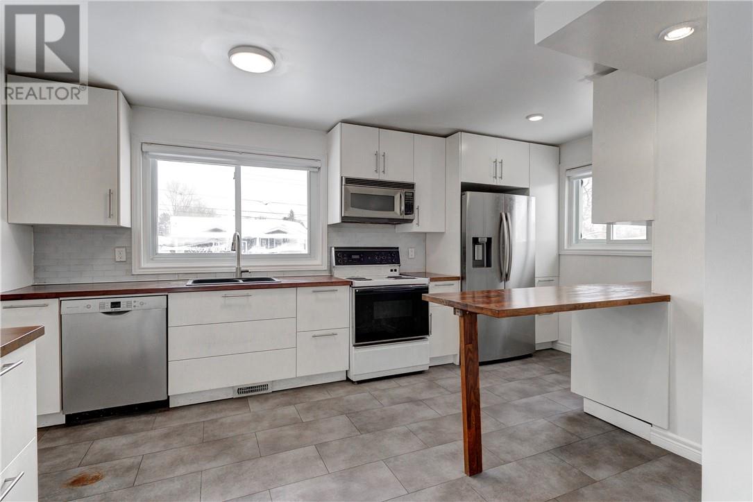 1781 Madison Avenue, Greater Sudbury, Ontario  P3A 2P1 - Photo 3 - 2126896