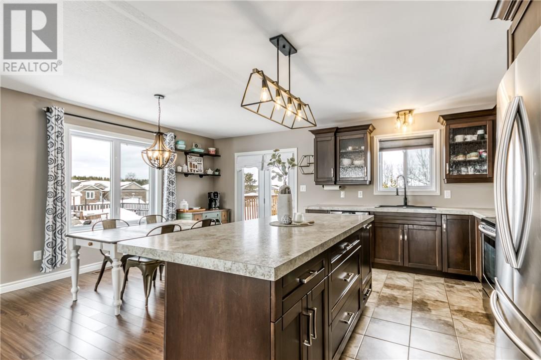 272 Asterwood Court, Hanmer, Ontario  P3P 0C2 - Photo 12 - 2126891