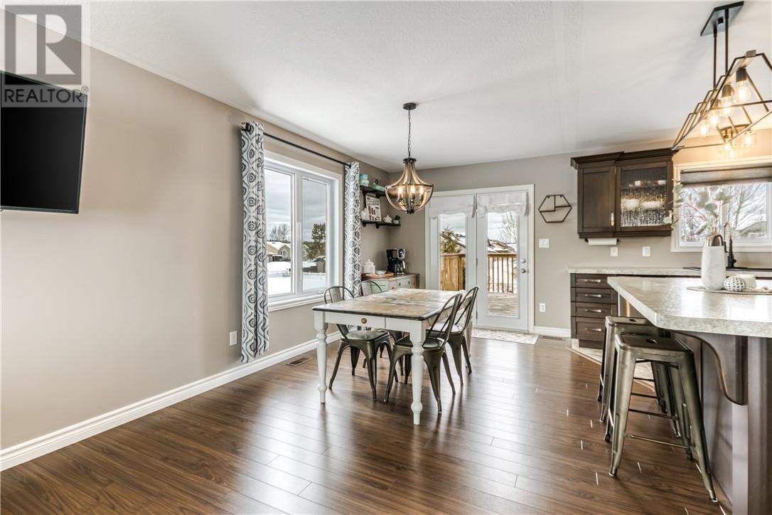 272 Asterwood Court, Hanmer, Ontario  P3P 0C2 - Photo 13 - 2126891