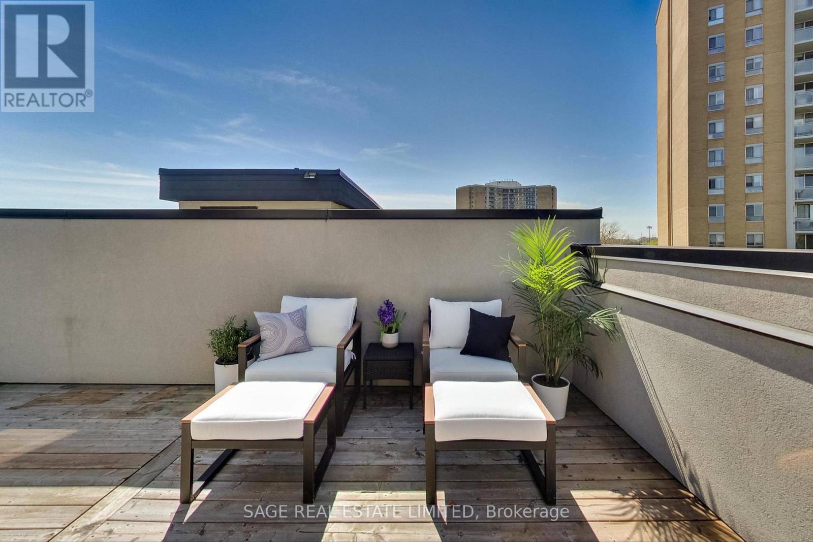 66 Pony Farm Drive, Toronto, Ontario  M9R 0B3 - Photo 31 - W12913044