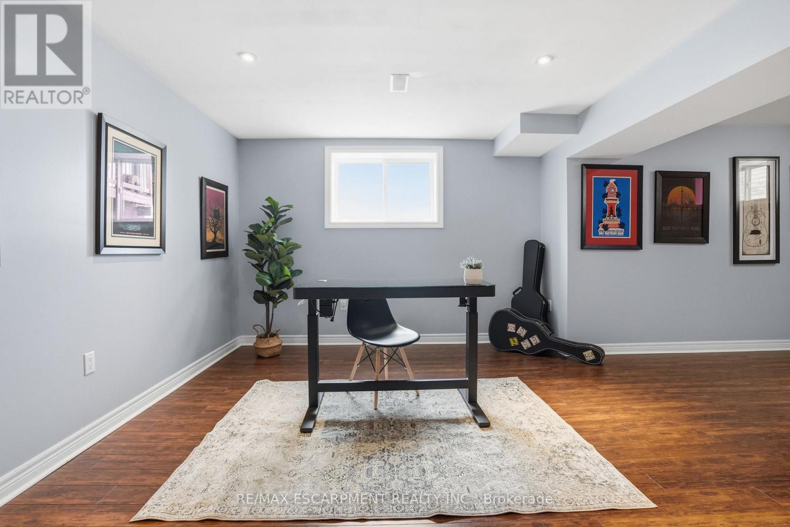 160 Festival Way, Hamilton, Ontario  L0R 1C0 - Photo 36 - X12913038