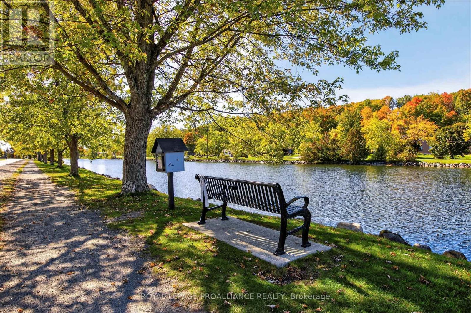 49 Trent Drive, Trent Hills, Ontario  K0L 1L0 - Photo 3 - X12913046