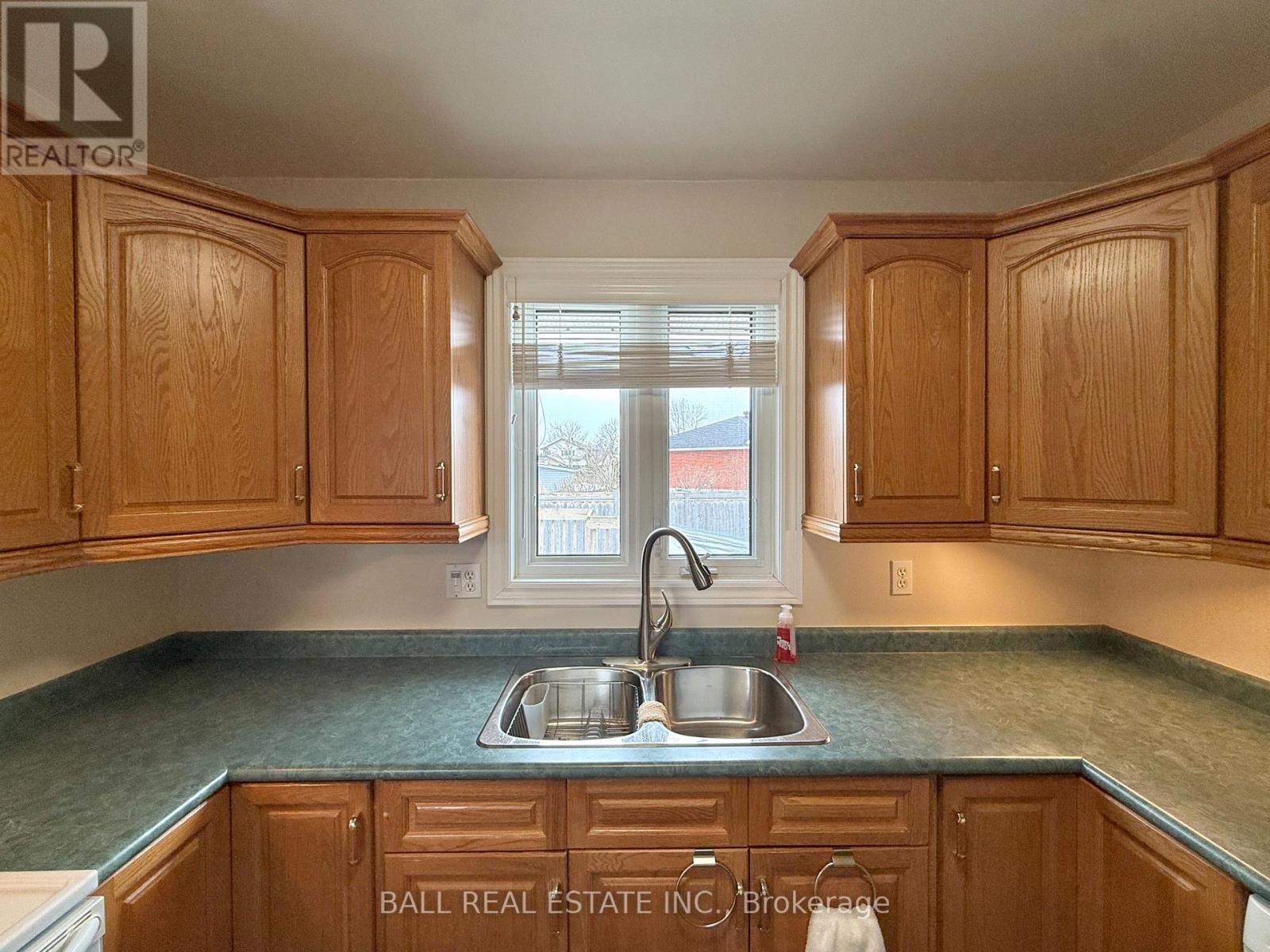 9 Francis Street, Selwyn, Ontario  K0L 2H0 - Photo 16 - X12913104