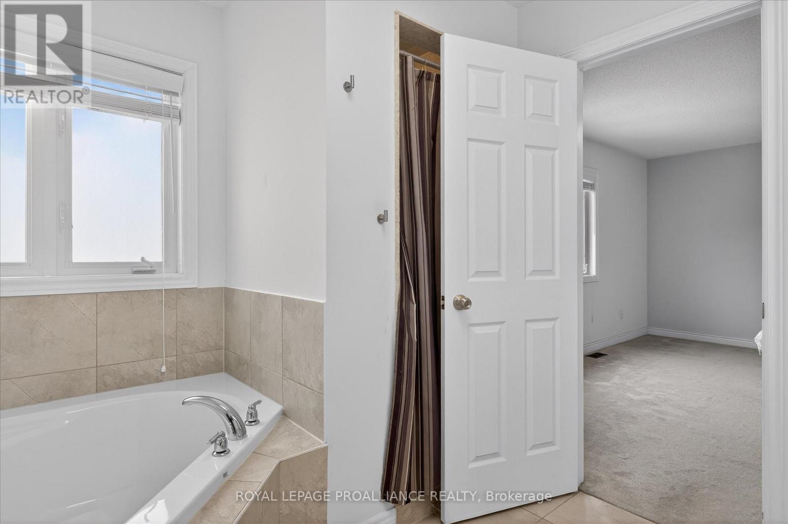 73 Briggs Grove, Peterborough, Ontario  K9J 0C4 - Photo 29 - X12913172