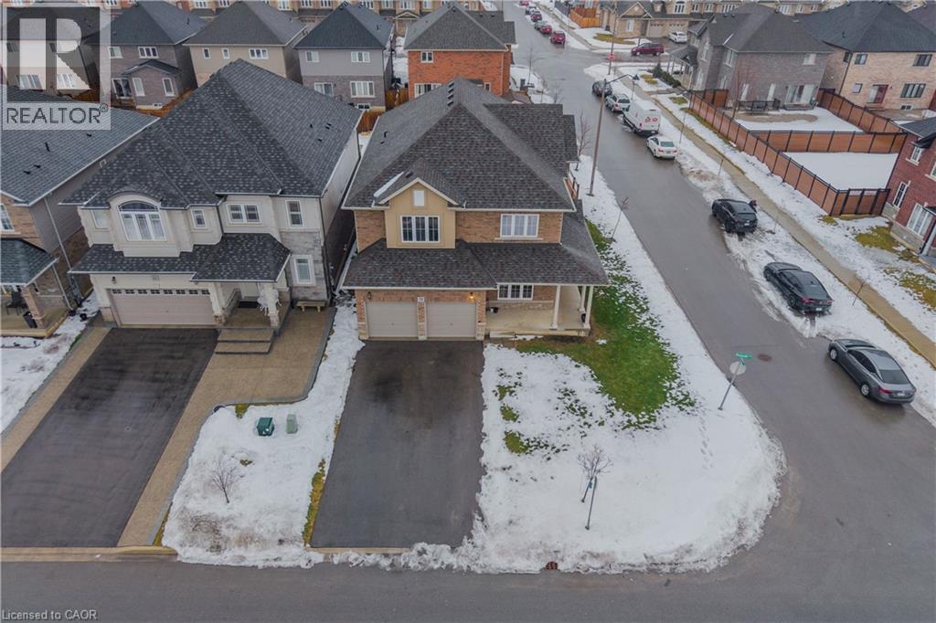 79 Dolomiti Court, Hamilton, Ontario  L0R 1P0 - Photo 38 - 40806336